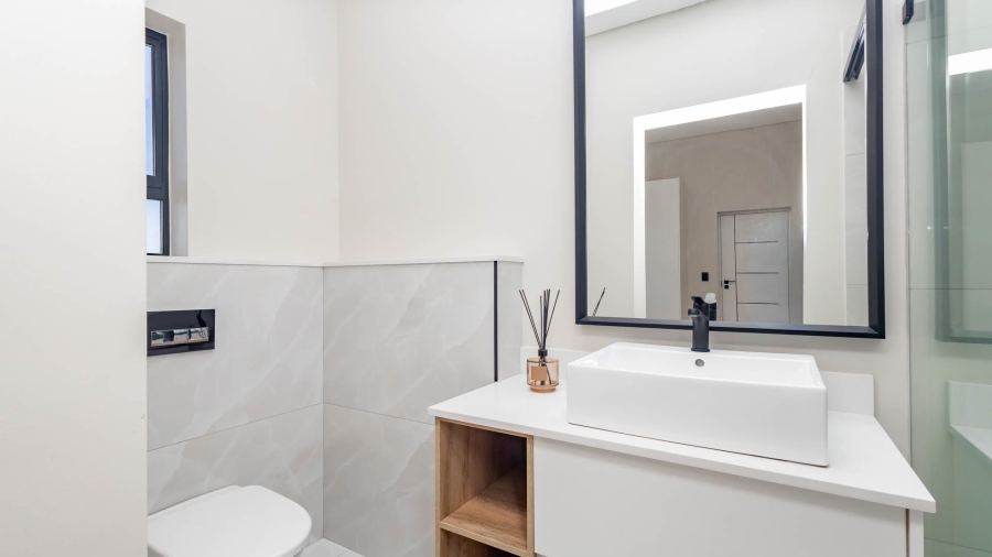 3 Bedroom Property for Sale in Sandown Western Cape